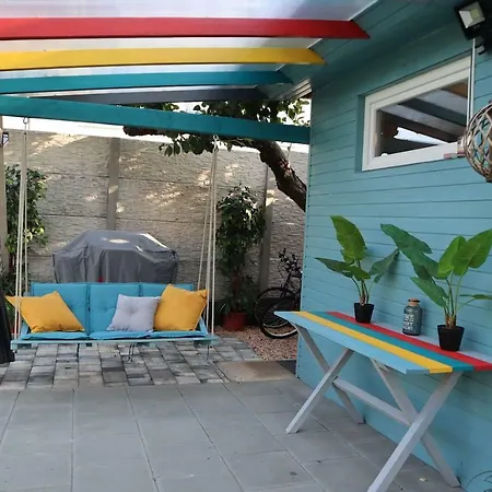Holiday home Tiny House In Preffered Location Next To Budapest.